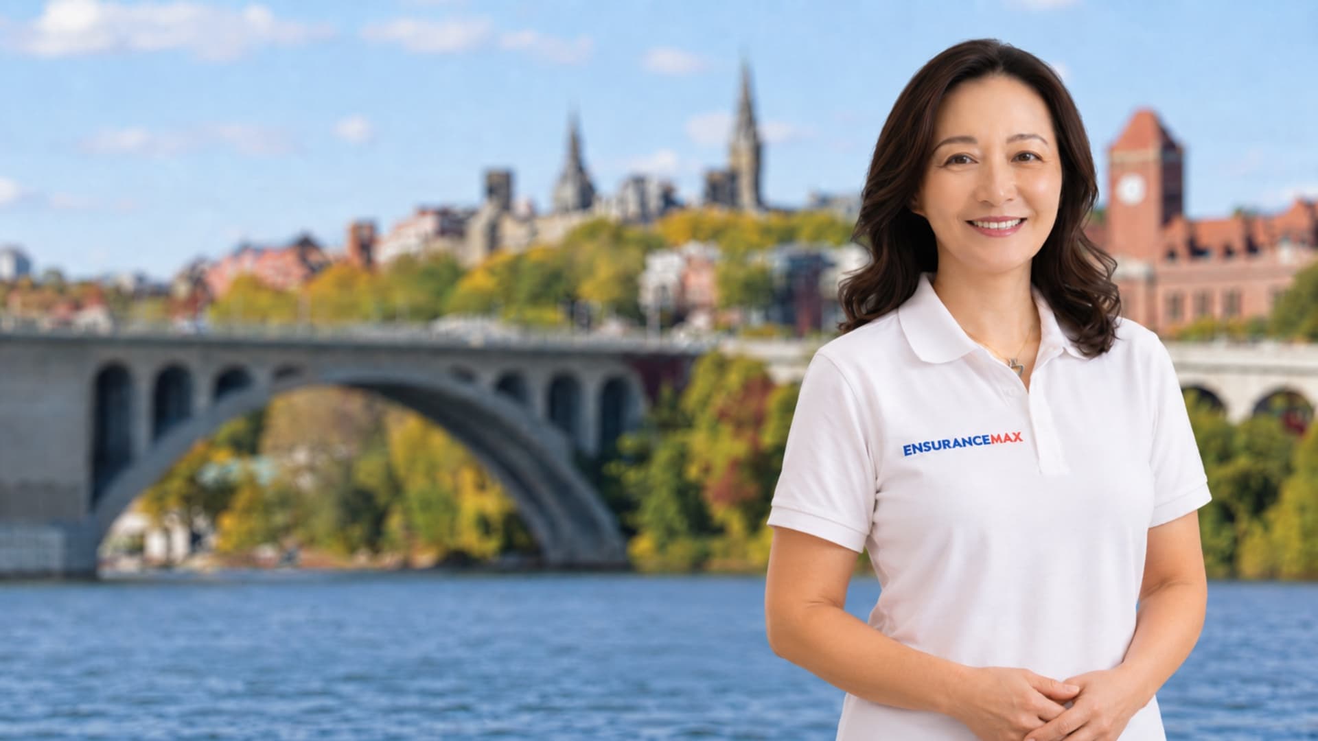 An EnsuranceMax advisor